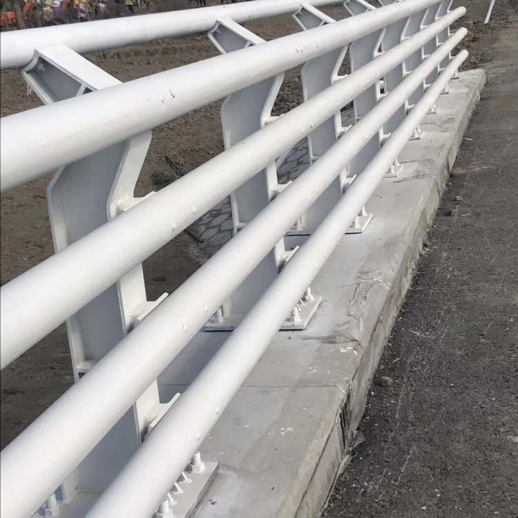 防撞護(hù)欄